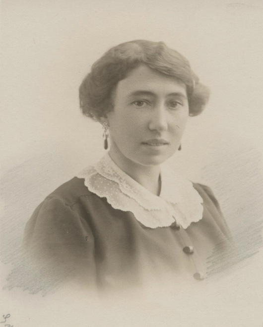 Harriet Bloch